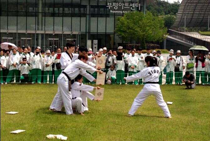 点击浏览下一页