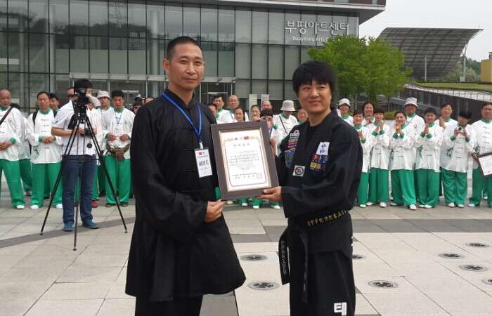 点击浏览下一页